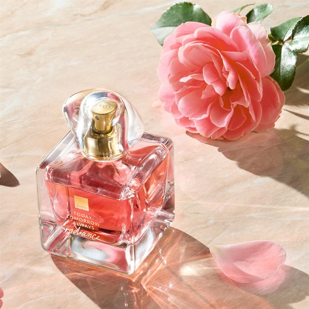 Apă de Parfum TTA Radiance AVON – Strălucire, Prospețime și Rafinament Floral [2]
