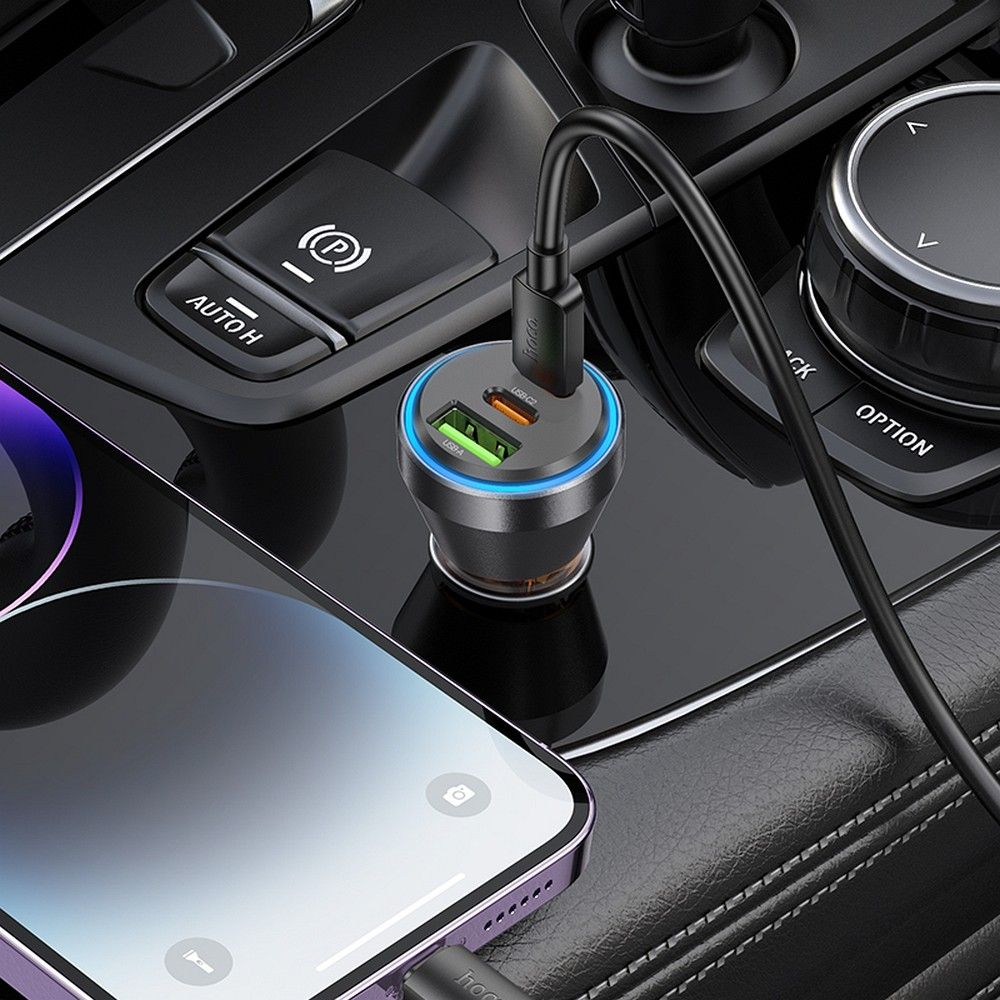 Încărcător auto HOCO USB A + 2 x Tip C + cablu Tip C la Lightning PD QC3.0 3A 60W - Transparent Negru [5]