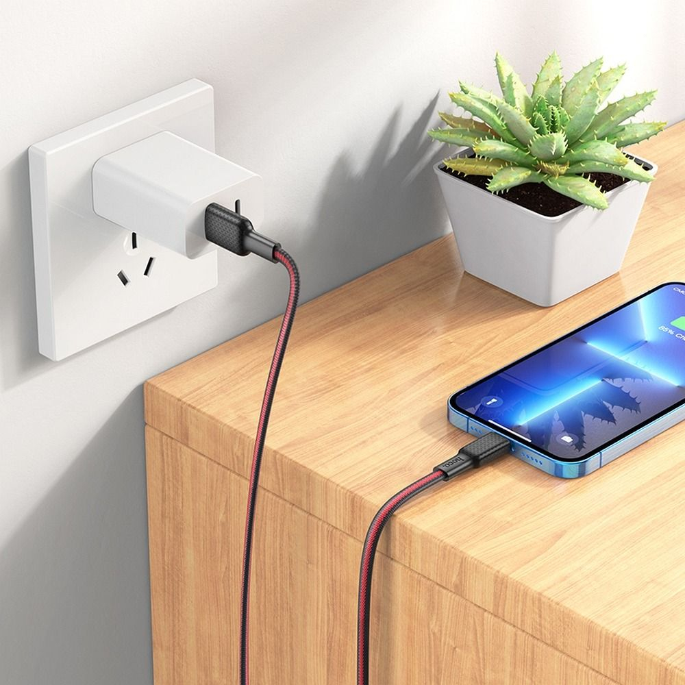 Cablu Hoco USB-A la Lightning 2.4A X69 1m Negru/Roșu - Încărcare Rapidă și Conectivitate Fiabilă pentru Dispozitivele Tale Apple [1]