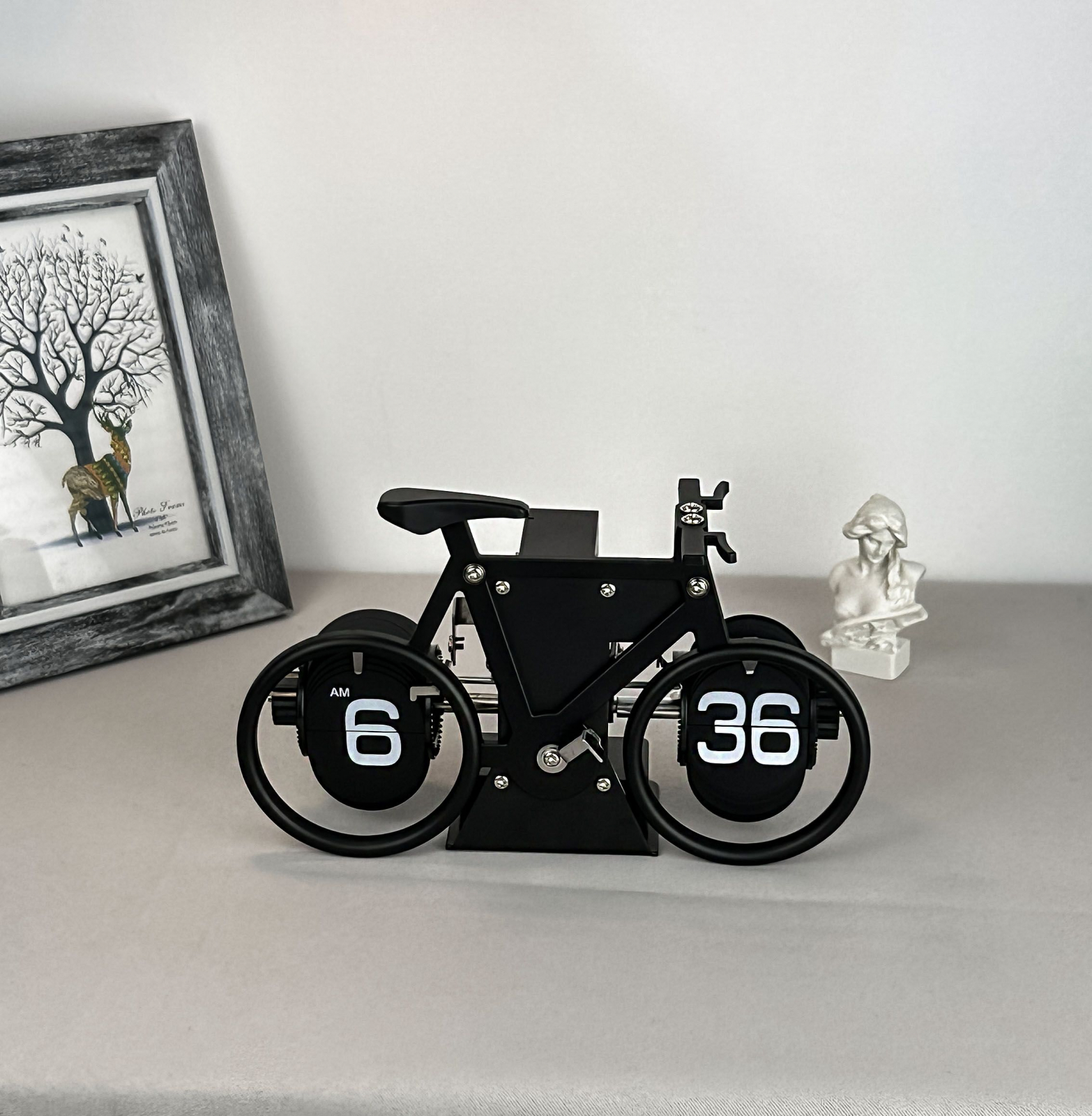 Ceas Electronic de Birou Flip Bike Negru HY-F087 – Design Unic și Funcționalitate [2]