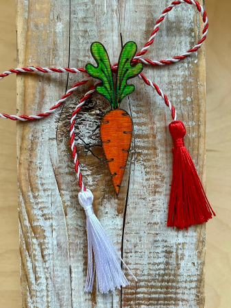 DECORATIUNI - Brosa Morcovel