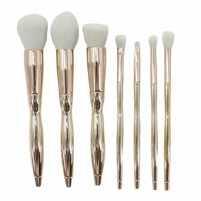 Set portabil 7 pensule machiaj cu aspect metalic MP-701 [6]