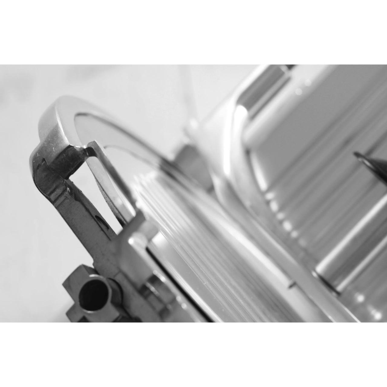 Feliator electric profesional, diametru lama 19,5 cm, Hendi Profi Line 195, grosimea taiere reglabila 1-12 mm, 200 W, carcasa aluminiu [5]