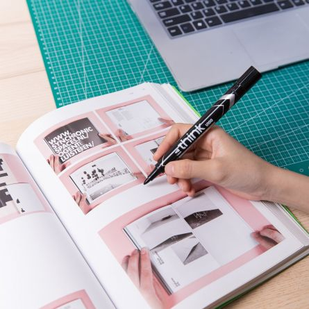 Marker permanent negru varf rotund 1.5 mm – Deli [3]