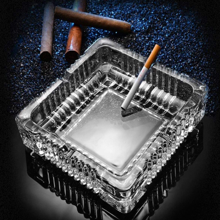 Scrumieră din Sticlă – 15x15x4 cm, Design Elegant și Robust [2]