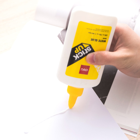 Aracet 230 ml DELI – Capacitate mare pentru proiecte creative extinse [1]