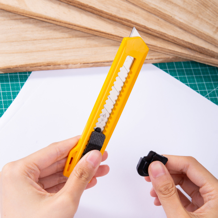 Cutter mare DELI [1]