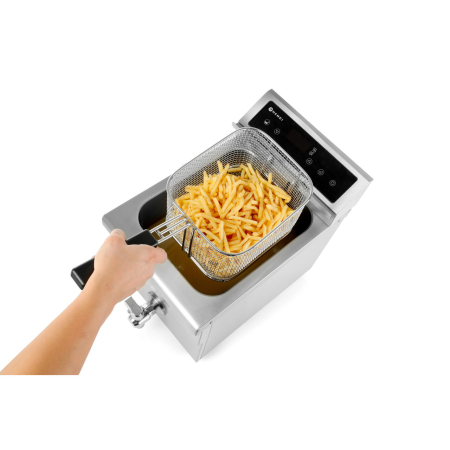 Friteuza cu inductie Hendi Kitchen Line, 8 lt, corp inox, 3500W, functie boost pentru incalzire rapida, Hendi, 290x485x(H)406mm [4]