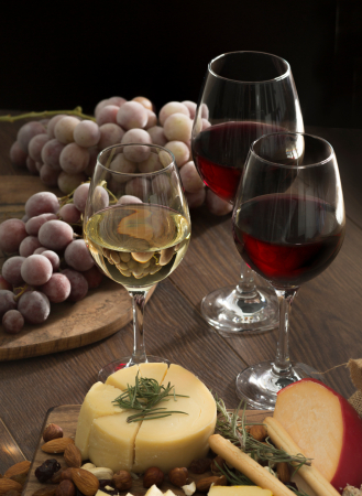 Pahar de Vin Roșu 460 cc din Sticlă – Design Elegant pentru Servire Rafinată [1]