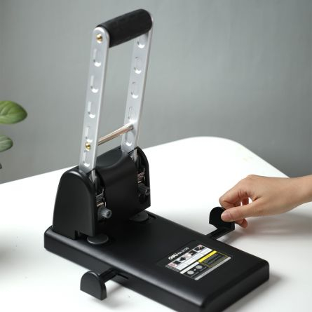 Perforator 100 coli Deli E0130, negru, metalic [2]