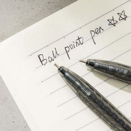 Pix cu Mecanism 0.7 mm Arrow Negru – DELI [2]