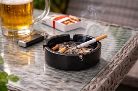 Scrumiera neagra din sticla 105 mm [2]