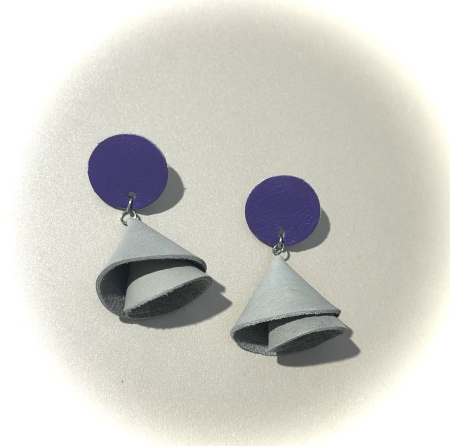 Cercei din piele naturala - Cercei în nuanțe de gri si mov