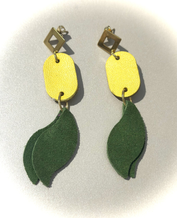 Cercei din piele naturala - Cercei în nuanțe de verde și galben