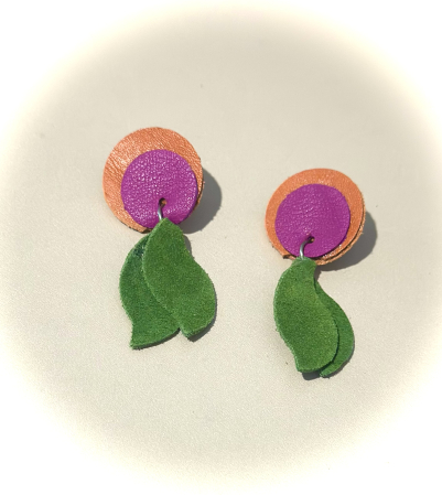 Cercei din piele naturala - Cercei în nuanțe de portocaliu, verde și mov