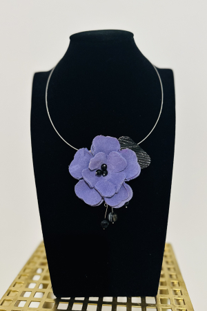 Coliere din piele naturala - Colier în nuanțe de mov și negru