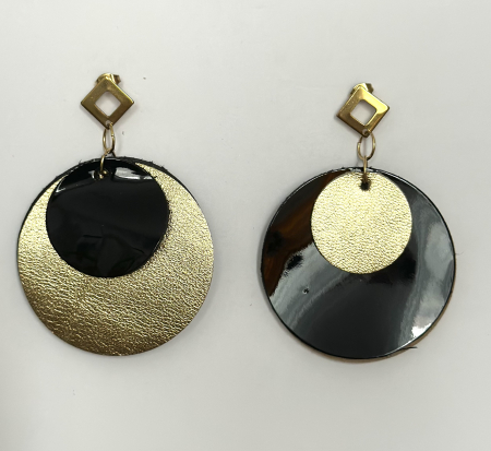 Cercei din piele naturala - Cercei în nuanțe de negru/auriu