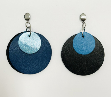 Cercei din piele naturala - Cercei în nuanțe de  albastru/negru
