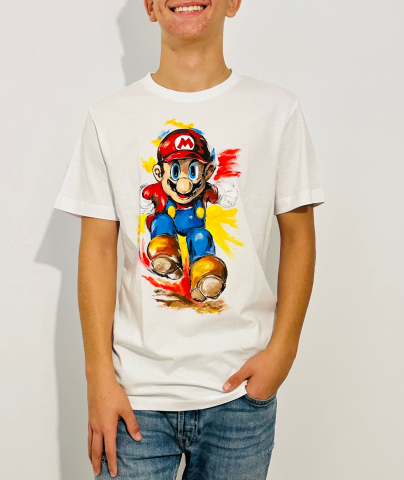 Tricouri pictate manual - Model Mario 01