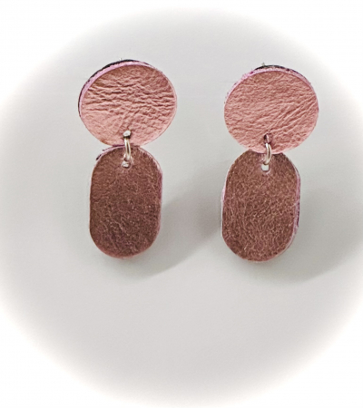 Cercei din piele naturala - “Un strop de culoare” roz sidefat
