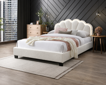 Mobilier tapitat - pat dormitor tapițat crem