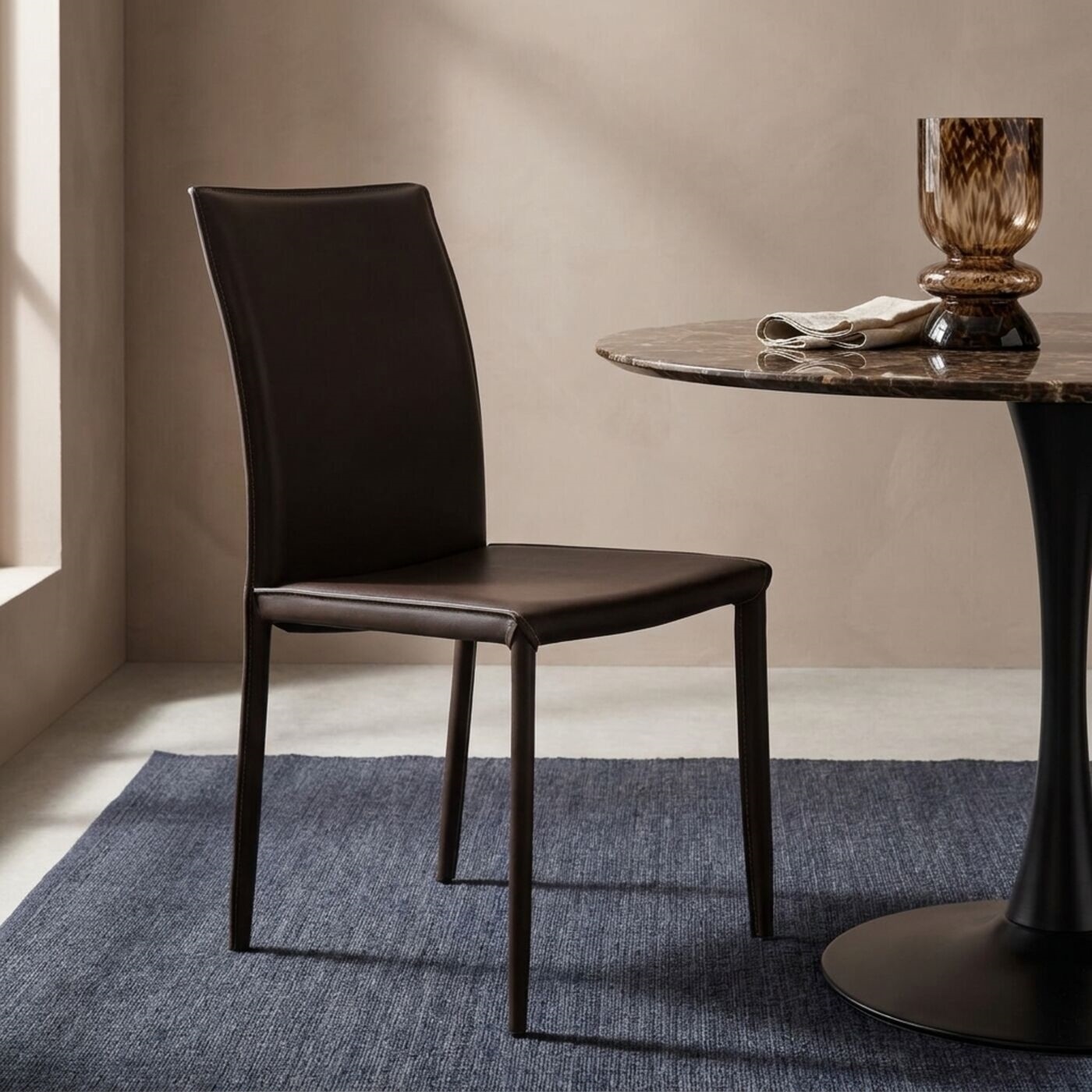 Scaun Milano 45,5x59x92 cm, Imitație de Piele Maro - Kare Design [4]