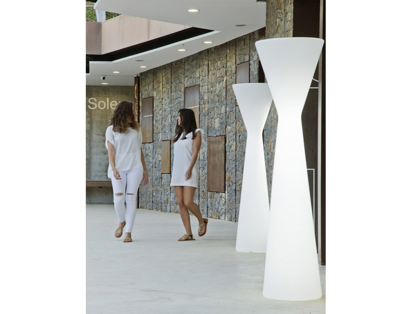 Lampă de Podea Konika 45,5x45,5x170 cm, Polietilenă, Protecție IP54 - New Garden [3]