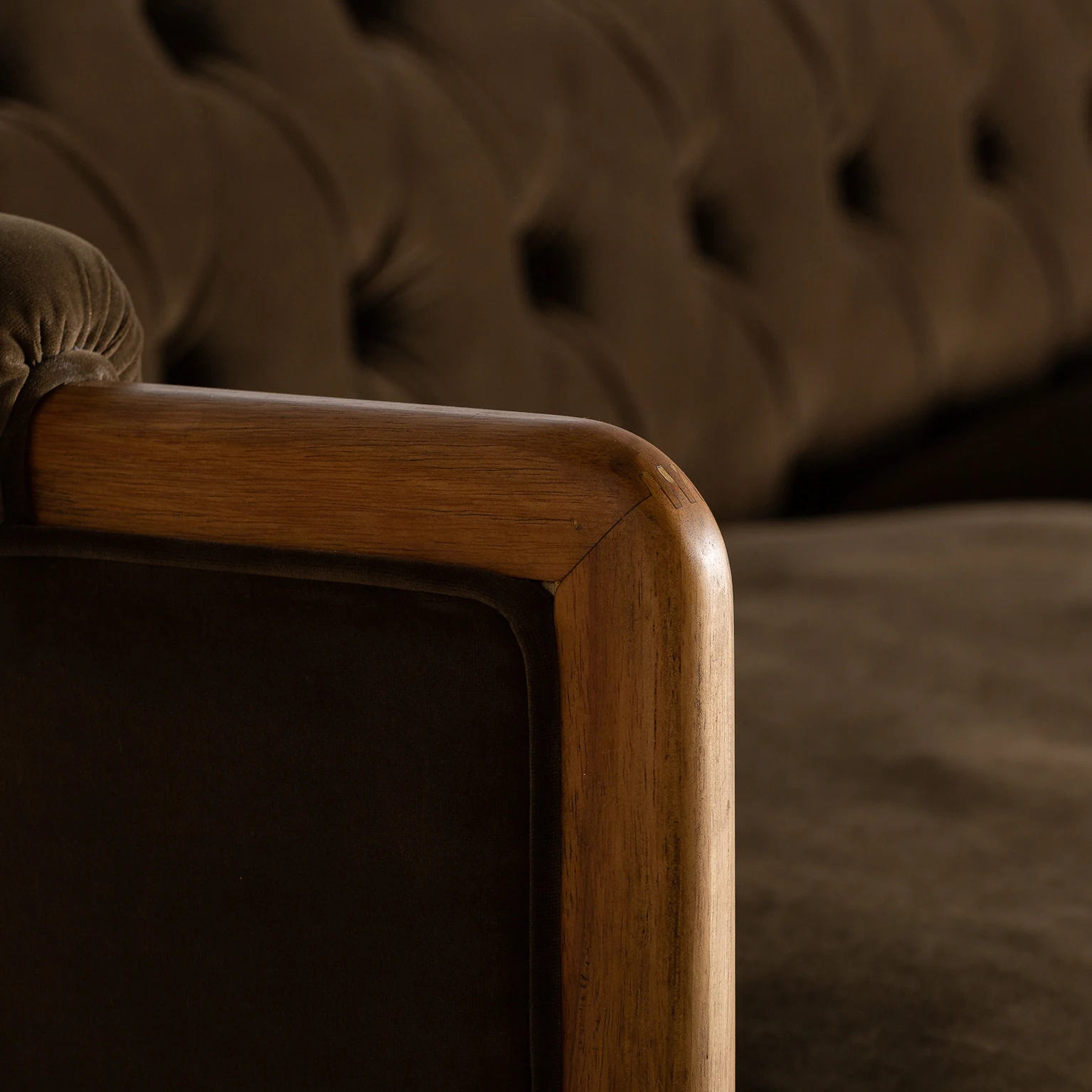 SOFA CAPITONATA VELBURG VicalHome 30119 [5]