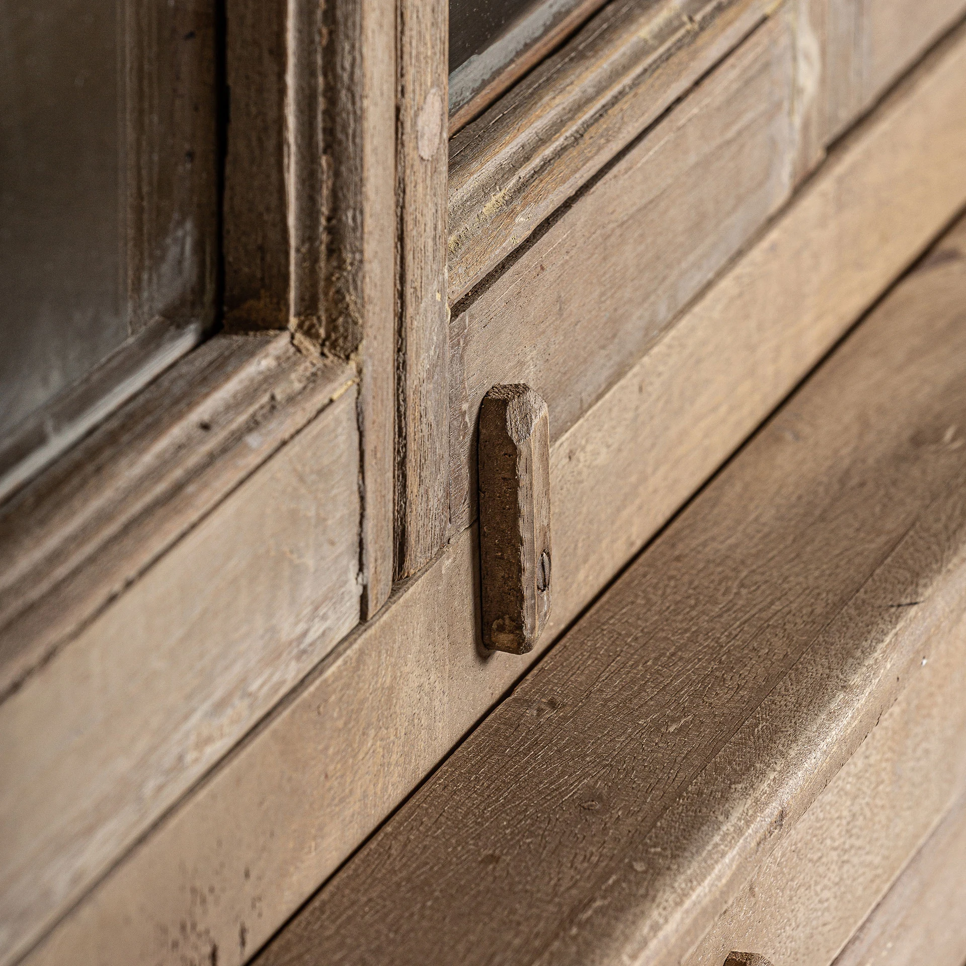 VITRINA HUNTLY DIN STICLA VicalHome 33509 [14]