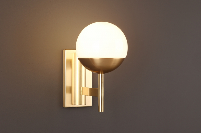 Aplica de perete lux Ramza 14x22x26 cm alb/auriu, sticla opal lucios/metal, W0207 - Maxlight [2]