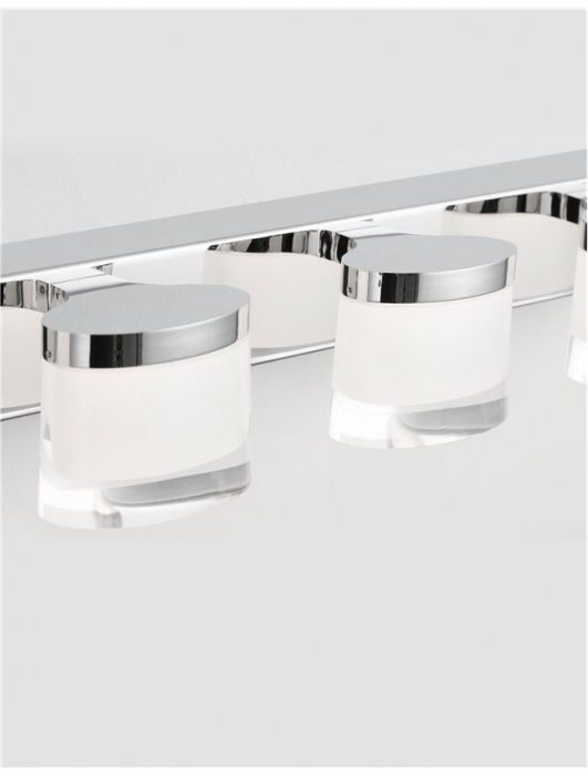 Aplica LED liniara perete baie Agusti, 3/4 surse de lumina din acril, baza metal, IP44, 9122331 - Novaluce [12]