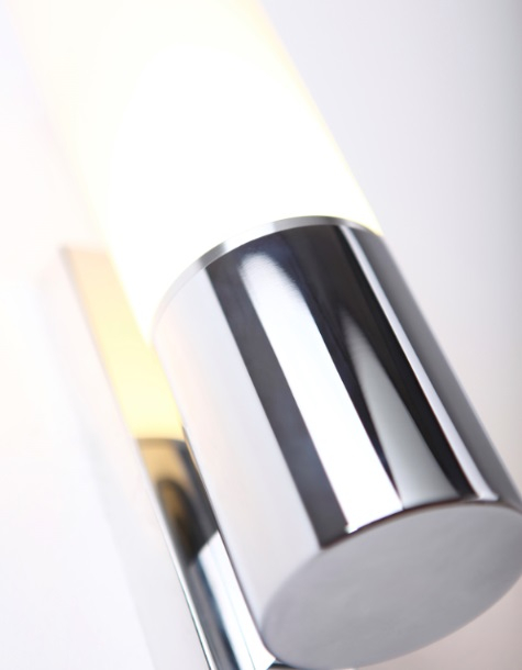 Aplica perete baie iluminare LED Mozzi 6,5x9,5x24 cm metal/sticla opal IP44, W0222 - Maxlight [4]