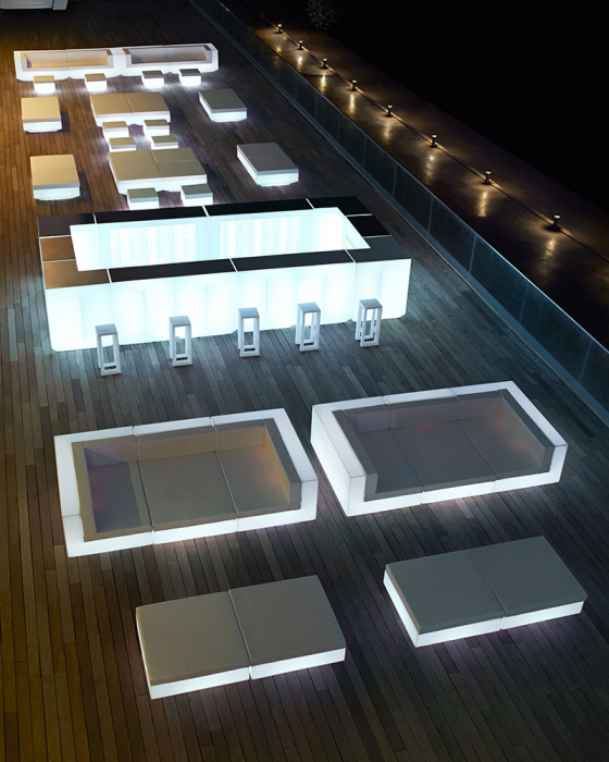 Bar dublu iluminare LED RGBW Vera 200 cm cu control smart, design modern, 54082 - Vondom [6]