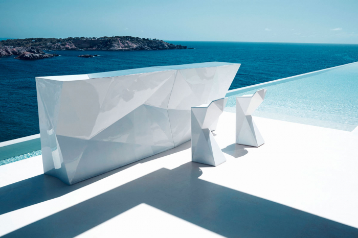 Bar lateral iluminare LED RGBW Faz 185x71 cm cu control smart, design modern geometric, 54111 - Vondom [3]