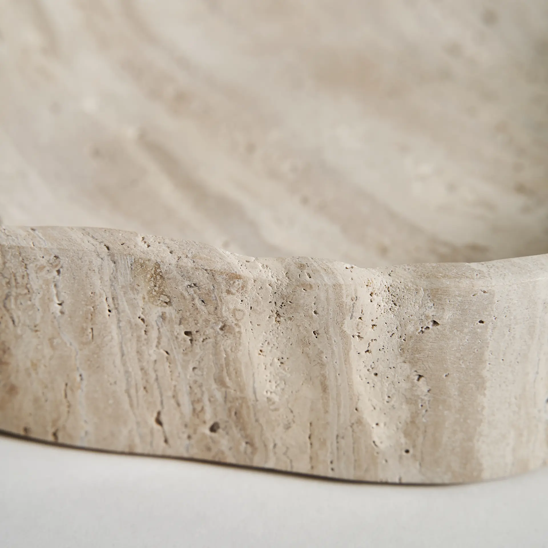 Centru de Masa Motrus din Travertin Bej, 24x20x5cm, VicalHome 38248 VicalHome 38248 [5]