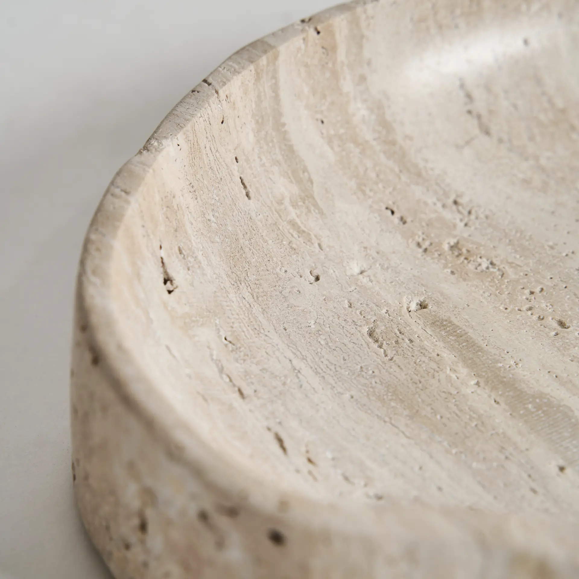 Centru de Masa Motrus din Travertin Bej, 24x20x5cm, VicalHome 38248 VicalHome 38248 [4]