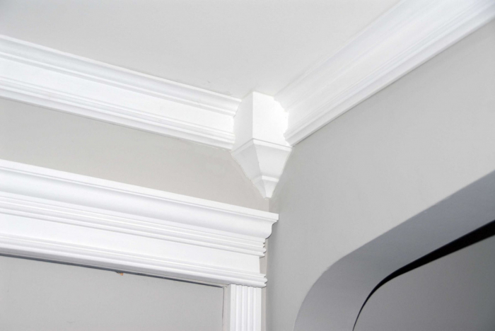 Cornisa decorativa din poliuretan P923 - 10x5.5x200 cm [7]