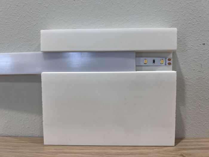 Difuzor de lumina LED din PVC, alb, 2.1x100 cm [4]
