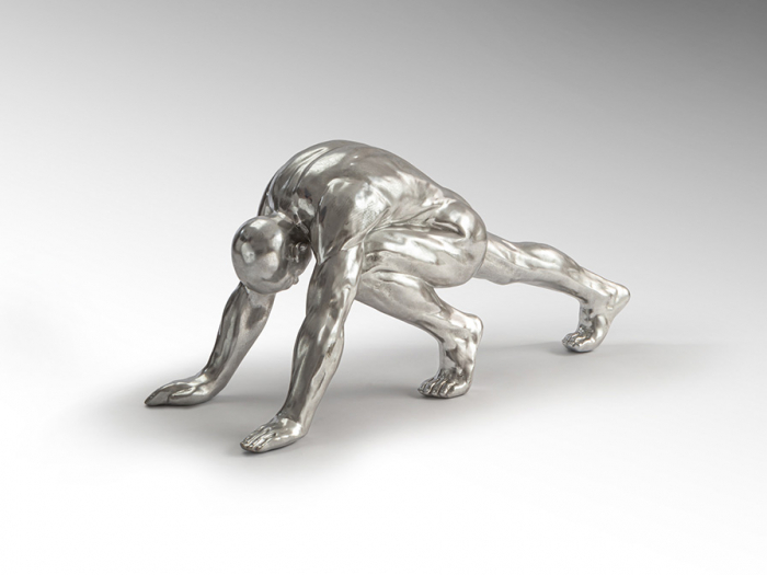 Figurina decorativa argintie Asana 92 cm, forma atlet, design extravagant, 767057 - Schuller [2]