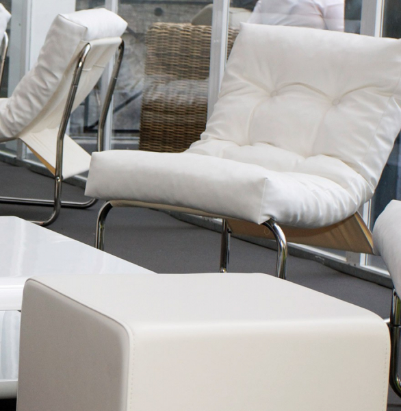 Fotoliu office alb Boudoir fara brate, sezut perna pufoasa tapitata piele ecologica, design modern, AC00270WH - Kokoon [10]
