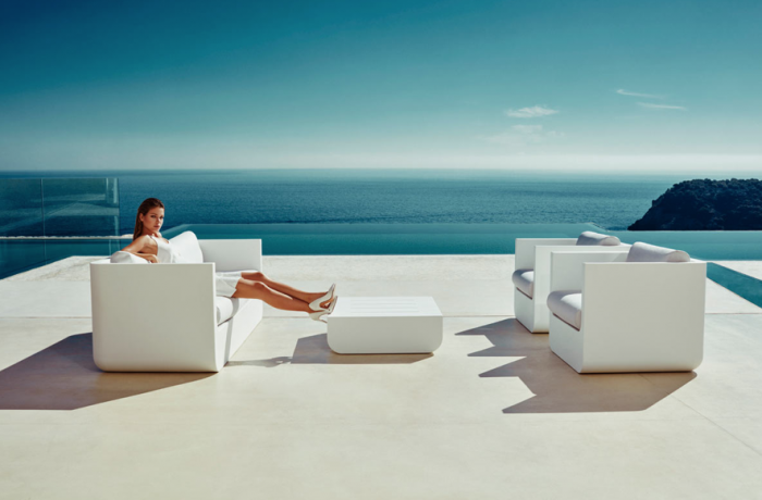 Fotoliu exterior iluminare LED Ulm 82x82x72 cm, rasina din polietilena, design modern, 54134W - Vondom [11]