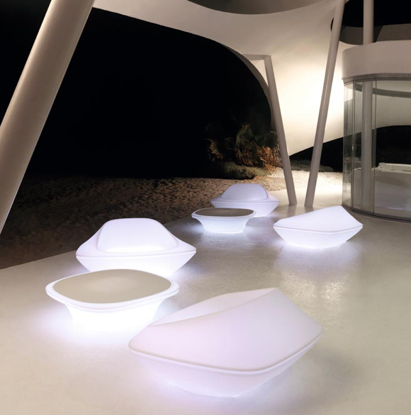 Fotoliu exterior UFO 133x103x56 cm din polipropilena cu LED RGBW optional, diverse culori, 63001F - Vondom [5]