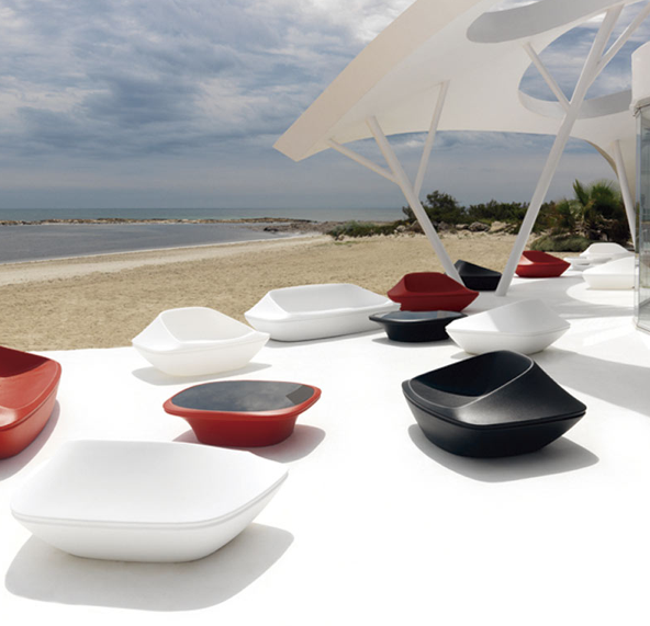 Fotoliu exterior UFO 133x103x56 cm din polipropilena cu LED RGBW optional, diverse culori, 63001F - Vondom [7]