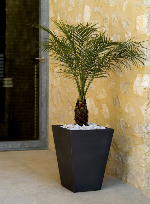 Ghiveci flori patrat LED Cone 80x80x80 cm, design minimalist, 41180A - Vondom [3]