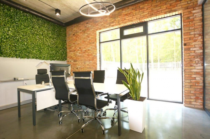 Green Wall Rukiew 40x60 [8]
