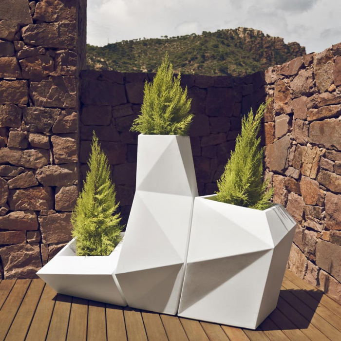 Jardiniera decorativa LED RGBW gradina/terasa Faz XL 92x77x101 cm, design modern, 54012A - Vondom [7]