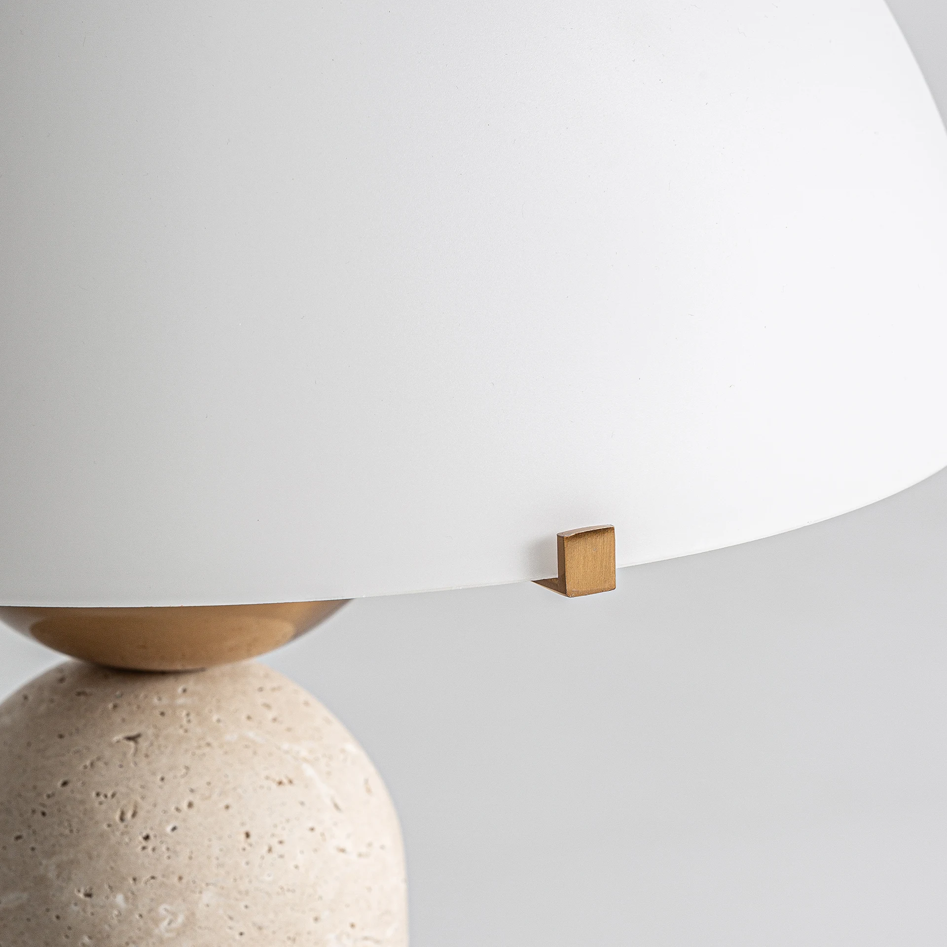 Lampa de masa cremoasa VicalHome 34904 [2]