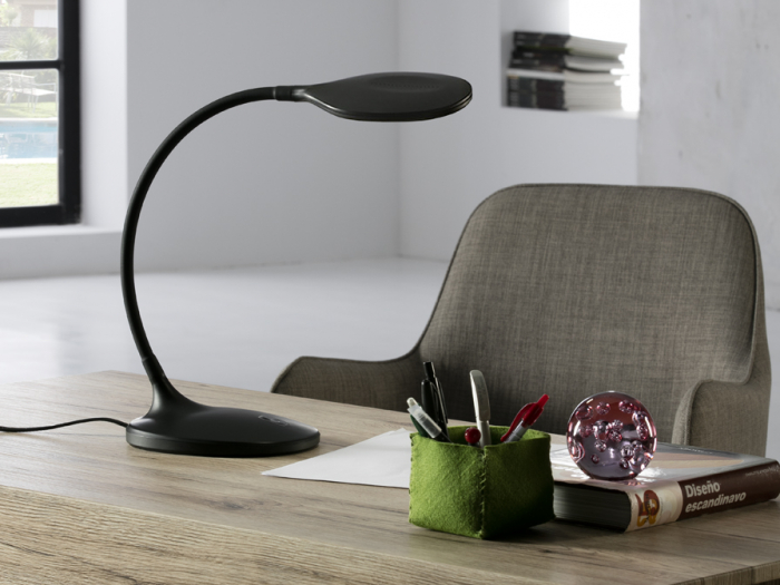 Lampa de masa LED neagra/alba Romina, din plastic, brat flexibil, intensitate reglabila, 552758 - Schuller [6]