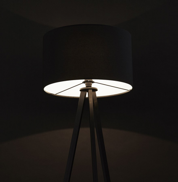 Lampa neagra de podea TRIVET cu design modern 3 picioare negre / material / metal, FL00310BLBL - Kokoon [15]