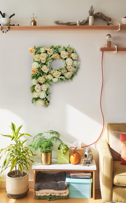 Litera realizata la comanda din flori Gentle Morning inaltime 60 cm [4]
